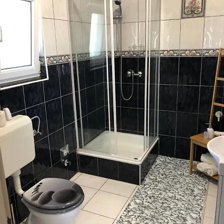 Apartament Adam's Kehidakustány